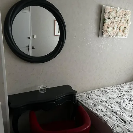 Mawa Climatisée Avec Piscine Bed & Breakfast *